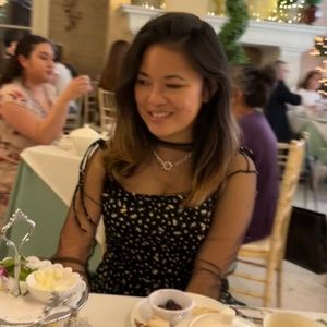 Meet your Posher, Andrea